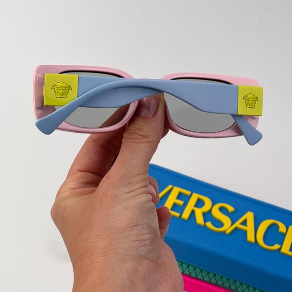 Versace Kids VK4003U Sunglasses – Pink Rectangle Frame Grey Lenses| Model 5440CV - Picture 3 of 9